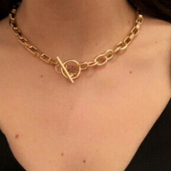 New 18k Gold Plated short necklace - Picture 2 of 10